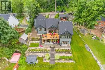 330 Fife Avenue, Smith-Ennismore-Lakefield, Ontario K9J0C6, 4 Bedrooms Bedrooms, ,4 BathroomsBathrooms,All Houses,For Sale,Fife,X9043221