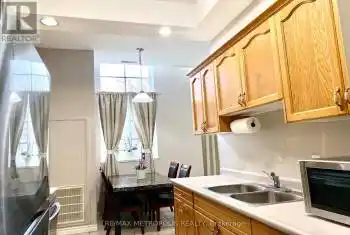 262 Dundas Street Unit# 210, Hamilton (Waterdown), Ontario L8B1A9, 1 Bedroom Bedrooms, ,1 BathroomBathrooms,Condo,For Sale,Dundas,X9047940