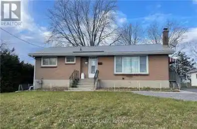 44 Gardens Unit Unit A Belleville Ontario K8P2M3