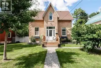 62 FALSTAFF Street, Stratford, Ontario N5A3T3, 4 Bedrooms Bedrooms, ,3 BathroomsBathrooms,All Houses,For Sale,FALSTAFF,40621455