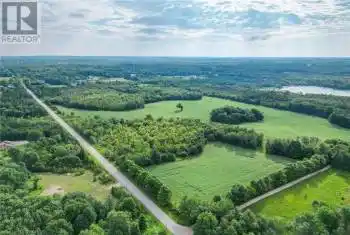 11 SIDEROAD 10, Chatsworth (Twp), Ontario N0H1G0, ,Commercial,For Sale,SIDEROAD 10,40621544