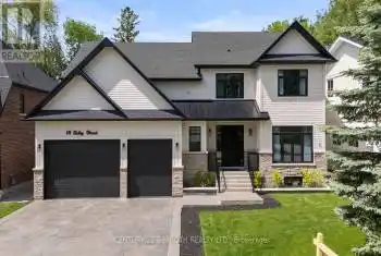 14 Selby St, Innisfil, Ontario L0L 1L0, 5 Bedrooms Bedrooms, 18 Rooms Rooms,4 BathroomsBathrooms,All Houses,Sold,Selby,N9052676