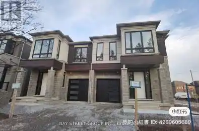 115B Crescent Richmond Hill Ontario L4E3L1