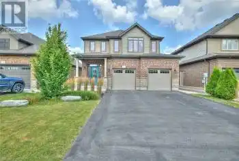 5 ABBOTT Place, Fonthill, Ontario L0S1E5, 4 Bedrooms Bedrooms, ,4 BathroomsBathrooms,All Houses,For Sale,ABBOTT,40624733