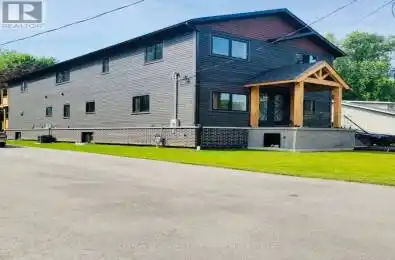 215 Avenue Georgina Ontario L4P2T3