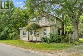 6729 Craig Road, South Frontenac, Ontario K0H2W0, 3 Bedrooms Bedrooms, ,1 BathroomBathrooms,All Houses,For Sale,Craig,X9056733