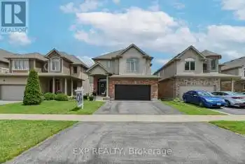 317 Sienna Cres, Kitchener, Ontario N2R 1T6, 3 Bedrooms Bedrooms, 15 Rooms Rooms,4 BathroomsBathrooms,All Houses,Sold,Sienna,X9059800