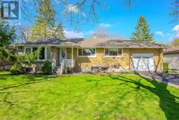 43 Edgehill Drive, Guelph (Exhibition Park), Ontario N1H5E3, 4 Bedrooms Bedrooms, ,2 BathroomsBathrooms,All Houses,For Sale,Edgehill,X9230302