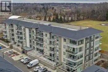 16 Markle Cres Unit# 407, Hamilton, Ontario L9G 3K9, 1 Bedroom Bedrooms, 4 Rooms Rooms,1 BathroomBathrooms,Condo,Sold,Markle,X9231285