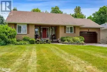 11 WICKENS Lane, Thornbury, Ontario N0H2P0, 3 Bedrooms Bedrooms, ,2 BathroomsBathrooms,All Houses,For Sale,WICKENS,40626734