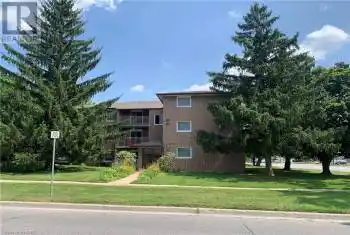 5222 PORTAGE Road Unit# 202, Niagara Falls (211 - Cherrywood), Ontario L2E6B6, 2 Bedrooms Bedrooms, ,1 BathroomBathrooms,Condo,For Sale,PORTAGE,X9413021