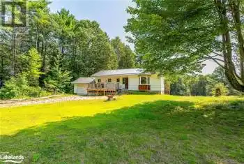 7986 HWY 35, Norland, Ontario K0M2L0, 2 Bedrooms Bedrooms, ,1 BathroomBathrooms,All Houses,For Sale,HWY 35,40627708