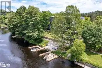 200 ANGLO Street Unit# 404, Bracebridge, Ontario P1L1G4, 3 Bedrooms Bedrooms, ,3 BathroomsBathrooms,Condo,For Sale,ANGLO,40626208