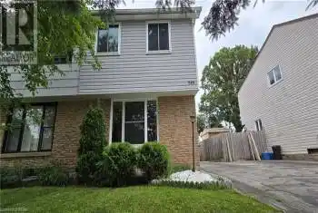 549 DEVON Street, Stratford, Ontario N4Z1A5, 3 Bedrooms Bedrooms, ,2 BathroomsBathrooms,All Houses,For Rent,DEVON,40626437