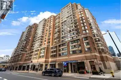 44 Street Unit 1701 Toronto C01 Ontario M5G2K2