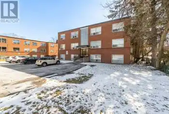 57 Mericourt Road Unit# 103, Hamilton (Ainslie Wood), Ontario L8S2N5, 2 Bedrooms Bedrooms, ,1 BathroomBathrooms,Condo,For Sale,Mericourt,X9233906