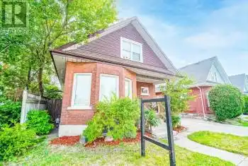 19 Ritson Road, Oshawa (Central), Ontario L1H5G7, 3 Bedrooms Bedrooms, ,2 BathroomsBathrooms,All Houses,For Sale,Ritson,E9235149