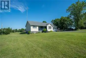 222 PARISH Road, Westport, Ontario K0G1X0, 3 Bedrooms Bedrooms, ,3 BathroomsBathrooms,All Houses,For Sale,PARISH,40628200