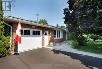 103 Clifton Street, Kawartha Lakes (Fenelon Falls), Ontario K0M1N0, 3 Bedrooms Bedrooms, ,2 BathroomsBathrooms,All Houses,For Sale,Clifton,X9235395