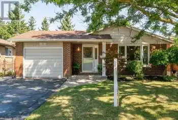 60 SANDSPRINGS Crescent Unit# UPPER, Kitchener, Ontario N2E2A6, 3 Bedrooms Bedrooms, ,1 BathroomBathrooms,All Houses,For Rent,SANDSPRINGS,40628588