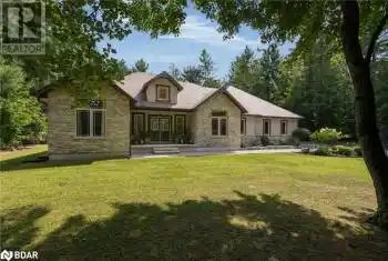 5 LOFTUS Road, Phelpston, Ontario L0L2K0, 4 Bedrooms Bedrooms, ,3 BathroomsBathrooms,All Houses,For Sale,LOFTUS,40625000