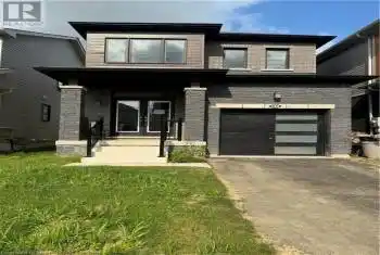 61 EVER SWEET Way, Thorold (560 - Rolling Meadows), Ontario L2V0L3, 3 Bedrooms Bedrooms, ,3 BathroomsBathrooms,All Houses,For Rent,EVER SWEET,X9413156