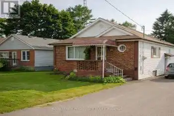 160 Hope Street, Port Hope, Ontario L1A2P1, 2 Bedrooms Bedrooms, ,1 BathroomBathrooms,All Houses,For Sale,Hope,X9237567