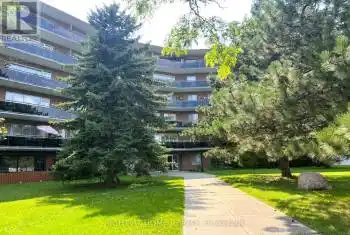 346 The West Mall Unit# 603, Toronto (Etobicoke West Mall), Ontario M9C1E5, 2 Bedrooms Bedrooms, ,1 BathroomBathrooms,Condo,For Sale,The West Mall,W9238585