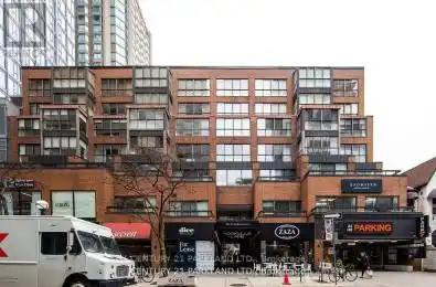 164 Street Unit 402 Toronto C02 Ontario M5R1A8