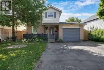 323 Sekura St, Cambridge, Ontario N1R 7W2, 3 Bedrooms Bedrooms, 7 Rooms Rooms,2 BathroomsBathrooms,All Houses,Sold,Sekura,X9241355