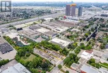 102 Cartwright Avenue, Toronto (Yorkdale-Glen Park), Ontario M6A1V2, ,Commercial,For Sale,Cartwright,W9241729