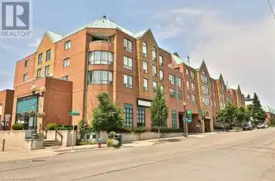 221 Street Unit 314 Oakville Ontario L6J7N9