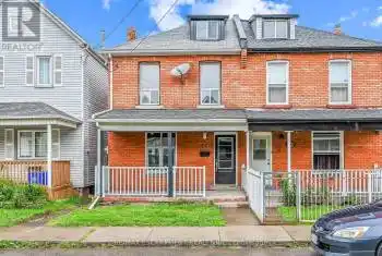 33 Shaw Street, Hamilton (Industrial Sector), Ontario L8L3P2, 3 Bedrooms Bedrooms, ,2 BathroomsBathrooms,All Houses,For Sale,Shaw,X9242041