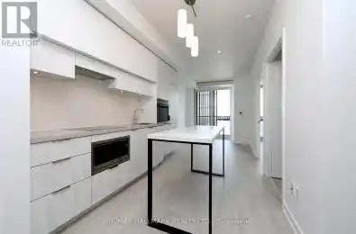 8 Avenue Unit 4104 Toronto C10 Ontario M4P1A6