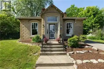 309 KING Street, Kingston, Ontario K7L2W9, 5 Bedrooms Bedrooms, ,3 BathroomsBathrooms,All Houses,For Sale,KING,40630901