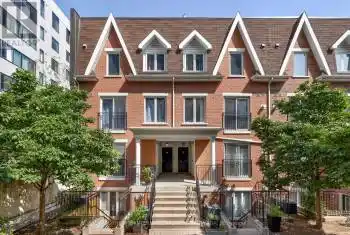 12 Laidlaw Street Unit# 806, Toronto (South Parkdale), Ontario M6K1X2, 3 Bedrooms Bedrooms, ,2 BathroomsBathrooms,All Houses,For Sale,Laidlaw,W9244729