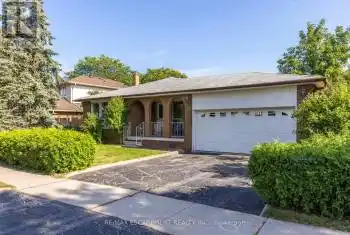 312 Mary Street, Oakville (Old Oakville), Ontario L6K3P6, 4 Bedrooms Bedrooms, ,3 BathroomsBathrooms,All Houses,For Sale,Mary,W9245599