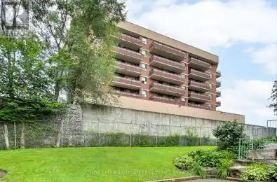 1881 Jane Street Unit# 605 Toronto (Maple Leaf) Ontario M9N3S7