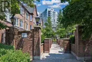 735 New Westminster Drive Unit# 9, Vaughan (Brownridge), Ontario L4J7X3, 3 Bedrooms Bedrooms, ,3 BathroomsBathrooms,All Houses,For Sale,New Westminster,N9244406