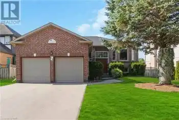 14 MEADOWBROOK Lane, Fonthill, Ontario L0S1E4, 4 Bedrooms Bedrooms, ,3 BathroomsBathrooms,All Houses,For Sale,MEADOWBROOK,40629446