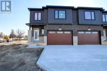 589 REGENT Street, Strathroy-Caradoc (Mount Brydges), Ontario N0L1W0, 3 Bedrooms Bedrooms, ,3 BathroomsBathrooms,All Houses,For Sale,REGENT,X9246567