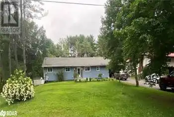 105 FREDRICK ST Street, Bracebridge, Ontario P1L0A1, 4 Bedrooms Bedrooms, ,3 BathroomsBathrooms,All Houses,For Sale,FREDRICK ST,40631416