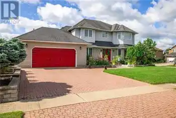 23 GREEN MEADOW Crescent, Welland, Ontario L3C6X2, 4 Bedrooms Bedrooms, ,4 BathroomsBathrooms,All Houses,For Sale,GREEN MEADOW,40613924