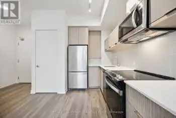 10 Deerlick Court Unit# 104, Toronto (Parkwoods-Donalda), Ontario M3A0A7, 1 Bedroom Bedrooms, ,1 BathroomBathrooms,Condo,For Sale,Deerlick,C9247300