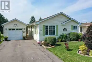 60 Pennsylvania Avenue, Wasaga Beach, Ontario L9Z3A8, 2 Bedrooms Bedrooms, ,1 BathroomBathrooms,All Houses,For Sale,Pennsylvania,S9247089