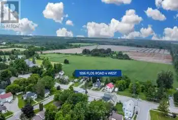 1556 Flos Rd 4, Springwater (Phelpston), Ontario L0L2K0, 5 Bedrooms Bedrooms, ,1 BathroomBathrooms,All Houses,For Sale,Flos Rd 4,S9248238