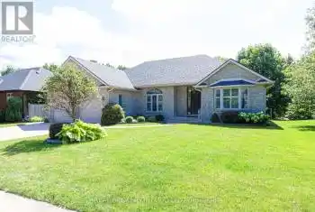 4 Forest Wood Drive, Norfolk (Port Dover), Ontario N0A1N3, 3 Bedrooms Bedrooms, ,2 BathroomsBathrooms,All Houses,For Sale,Forest Wood,X9248376