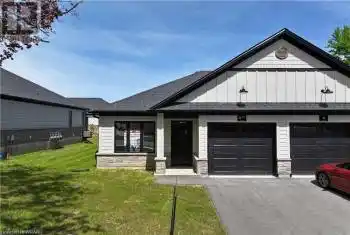 4 ELGIN ST W, Norwich, Ontario N0J1P0, 2 Bedrooms Bedrooms, ,1 BathroomBathrooms,All Houses,For Sale,ELGIN ST W,40631850