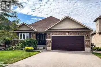 80 HUGHES Street, Collingwood, Ontario L9Y0W7, 4 Bedrooms Bedrooms, ,3 BathroomsBathrooms,All Houses,For Sale,HUGHES,40632335