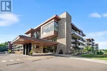 1575 Lakeshore Road Unit# 404, Mississauga (Clarkson), Ontario L5J1J4, 2 Bedrooms Bedrooms, ,1 BathroomBathrooms,Condo,For Sale,Lakeshore,W9250320